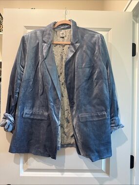 Cabi Velvet Blazer
